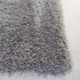 Safavieh Luxe Shag 5'-0" x 8'-0" Rug in Grey