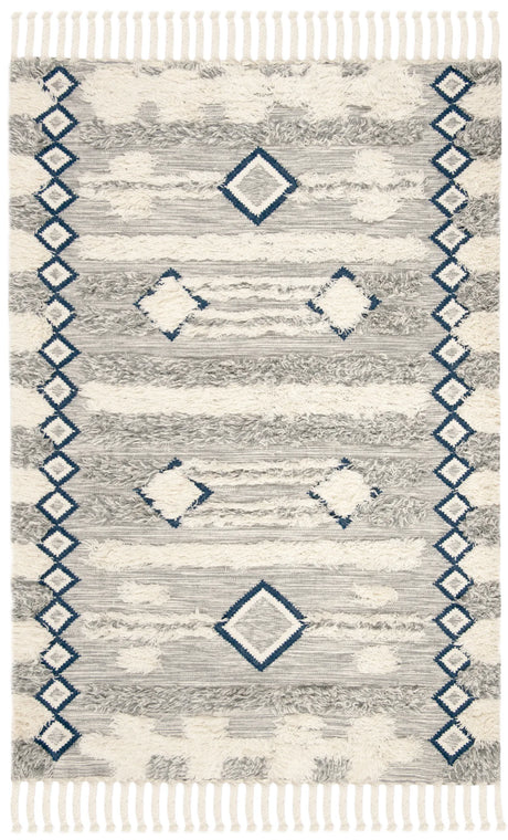 Safavieh Kenya 4'-0" x 6'-0" Rug in Grey / Ivory