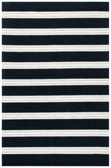 Safavieh Metro 4'-0" x 6'-0" Rug in Black / Ivory