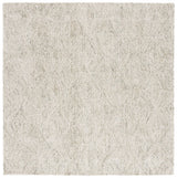 Safavieh Ebony 6'-0" x 6'-0" Rug in Light Green / Ivory