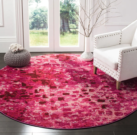 Safavieh Monaco 6'-7" x 6'-7" Rug in Fuchsia