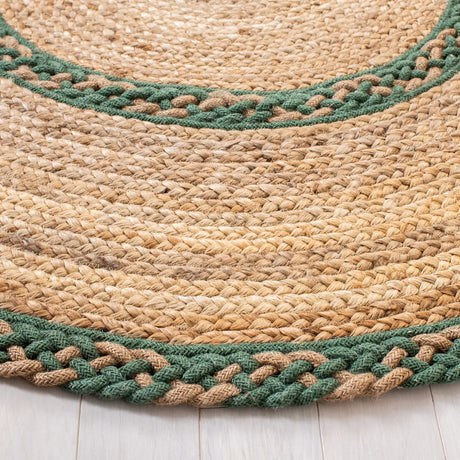 Safavieh Natural Fiber 3'-0" x 5'-0" Rug in Natural / Green