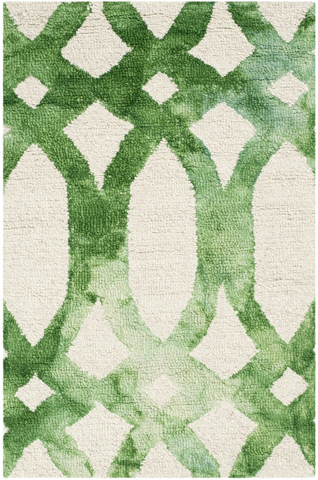 Safavieh Dip Dye 2'-0" x 3'-0" Rug in Ivory / Green