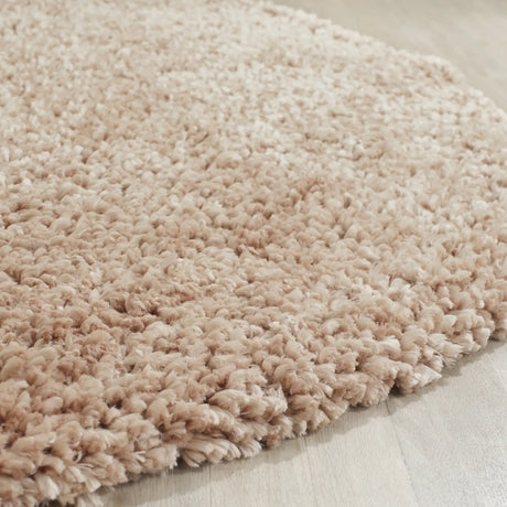 Safavieh Shag 6'-0" x 6'-0" Rug in Beige