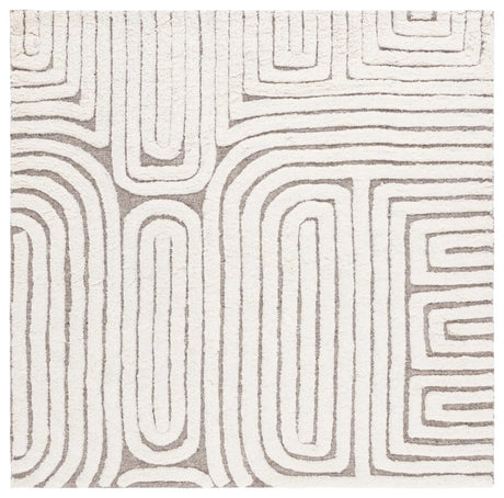 Safavieh Kilim 6'-0" x 6'-0" Rug in Beige / Ivory