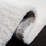 Safavieh Ultimate Shag 4'-0" x 6'-0" Rug in Ivory