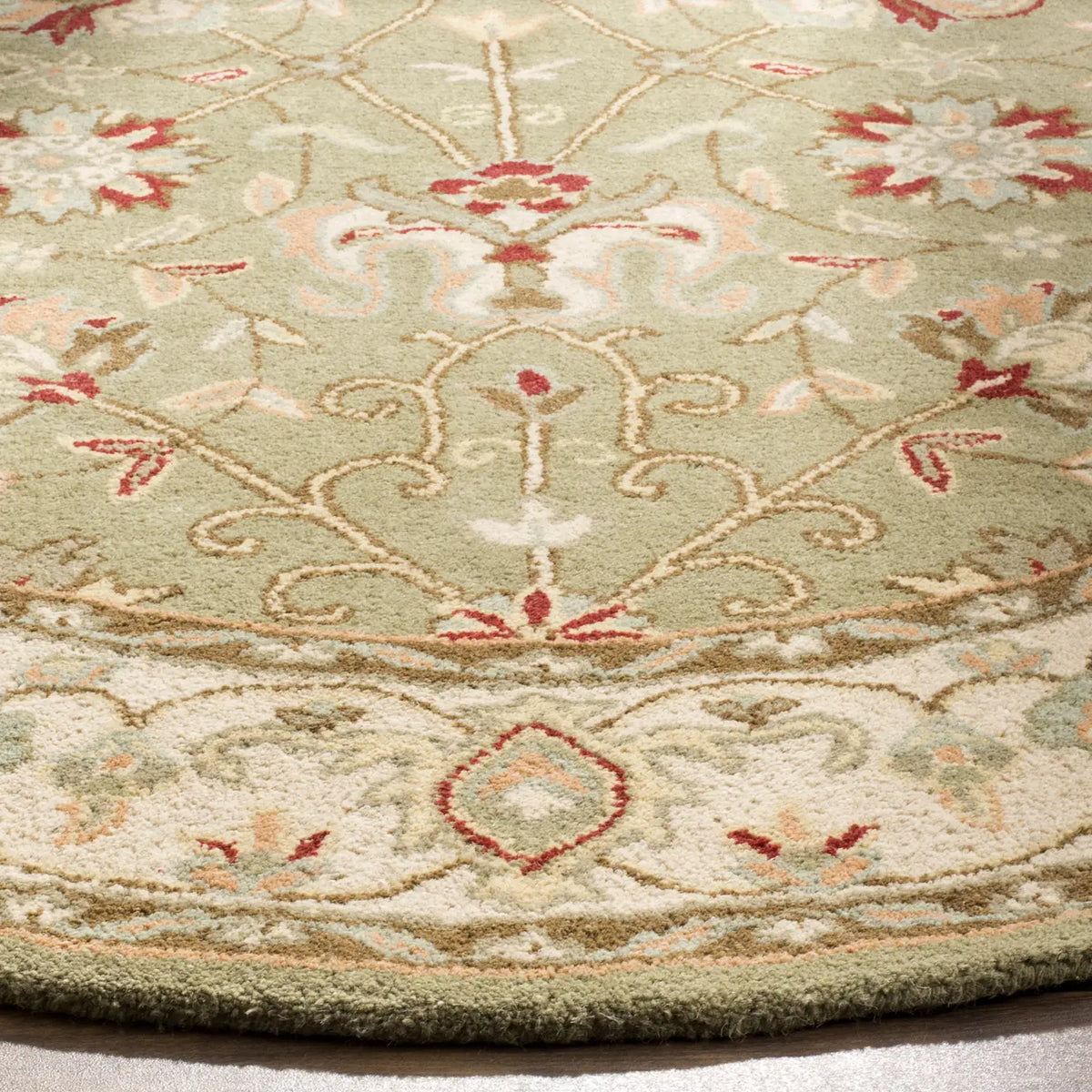 Safavieh Antiquity 6'-0" x 6'-0" Rug in Sage