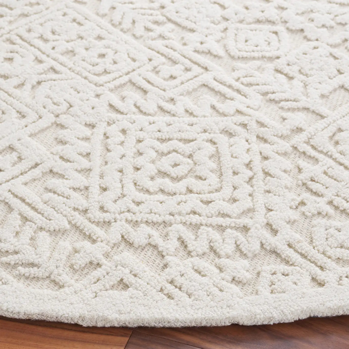 Safavieh Textural 6'-0" x 6'-0" Rug in Ivory