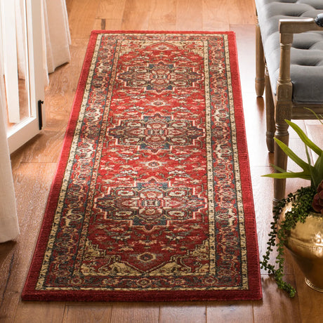Safavieh Mahal 2'-2" x 10'-0" Rug in Red / Creme