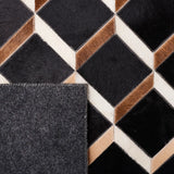 Safavieh Studio Leather 4'-0" x 6'-0" Rug in Black / Brown