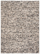 Safavieh Natura 5'-0" x 8'-0" Rug in Beige / Grey