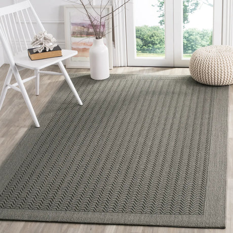 Safavieh Palm Beach 4'-0" x 6'-0" Rug in Ash