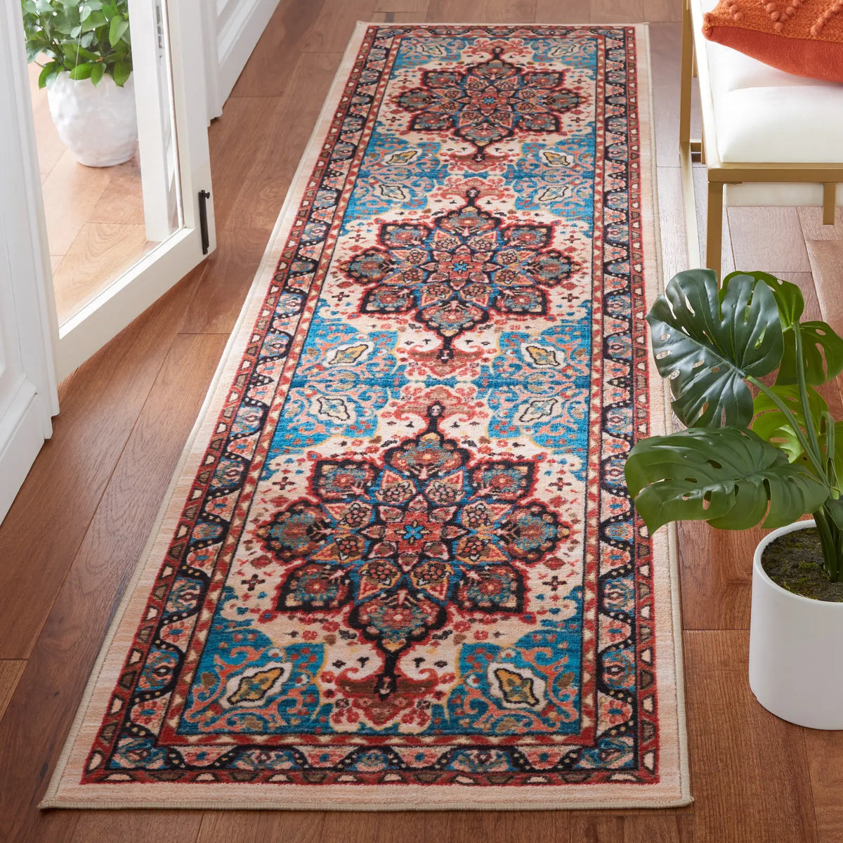 Safavieh Riviera 2'-2" x 9'-0" Rug in Blue / Beige