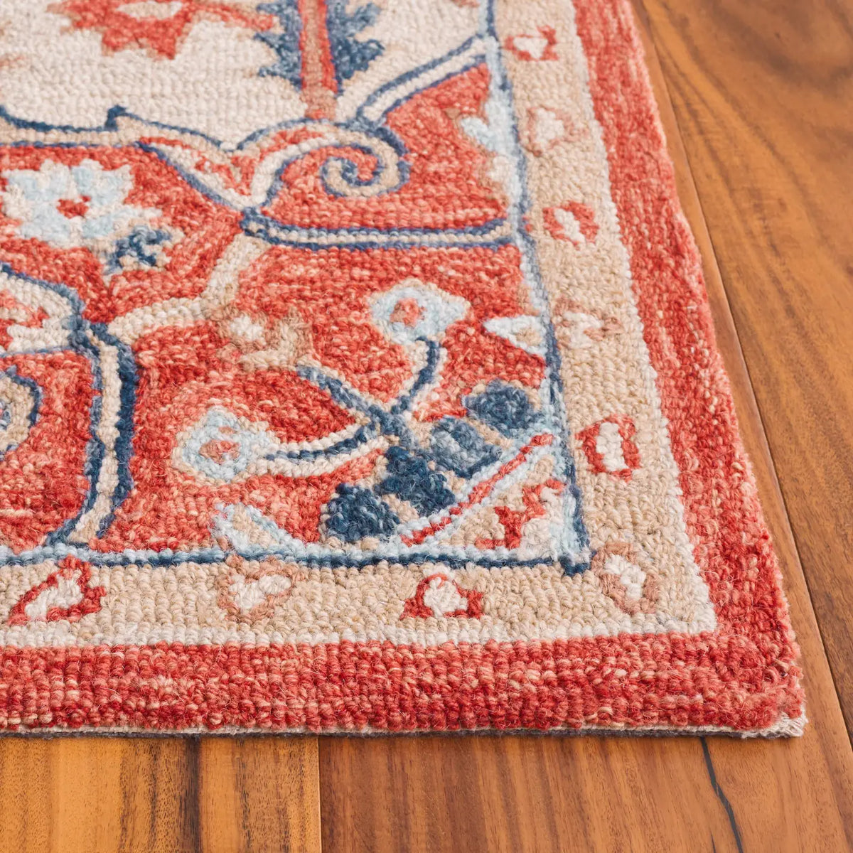 Safavieh Metro 4'-0" x 6'-0" Rug in Red / Beige