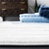Safavieh Shivan 100 4'-0" x 6'-0" Rug in Ivory / Blue