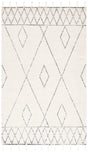 Safavieh Casablanca 4'-0" x 6'-0" Rug in Ivory / Black