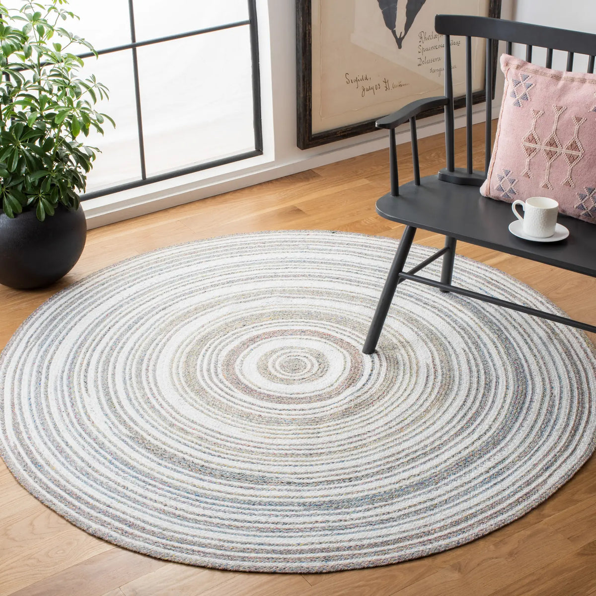 Safavieh Cape Cod 5'-0" x 5'-0" Rug in Ivory / Pink