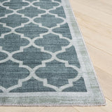 Safavieh Arizona 4'-0" x 6'-0" Rug in Green