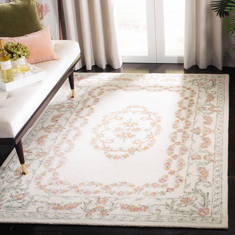 Safavieh Aubusson 5'-0" x 8'-0" Rug in Ivory / Pink
