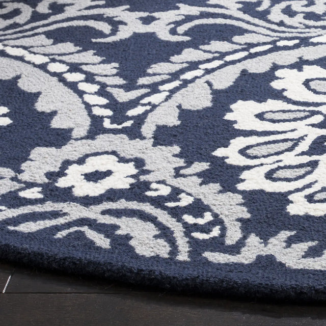 Safavieh Blossom 6'-0" x 6'-0" Rug in Navy / Ivory