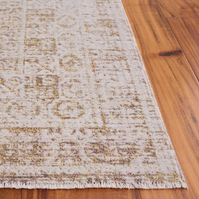 Safavieh Romance 300 5'-3" x 7'-6" Rug in Ivory / Brown