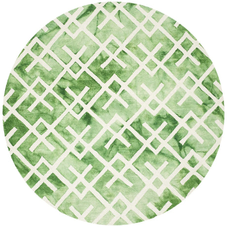 Safavieh Dip Dye 7'-0" x 7'-0" Rug in Green / Ivory