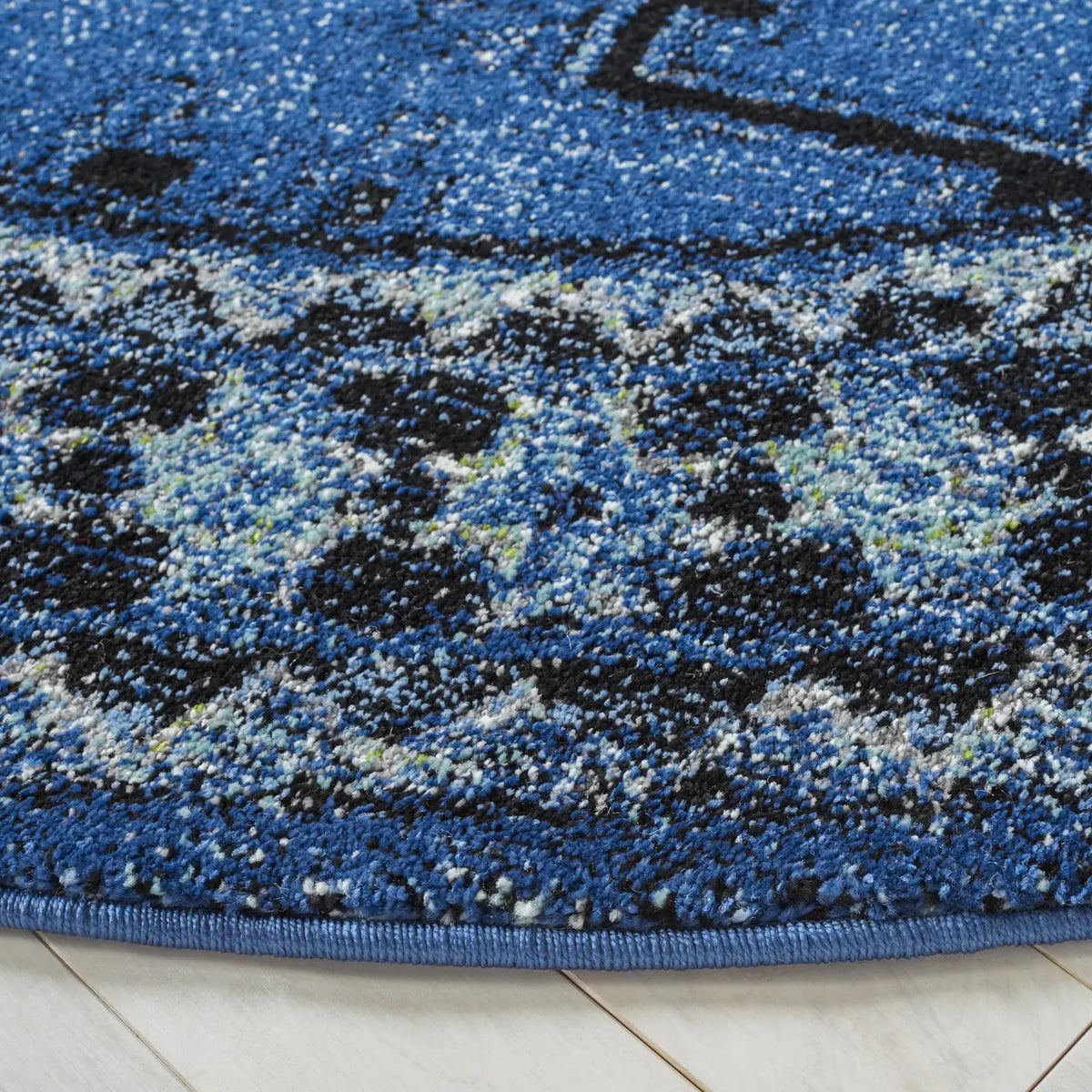 Safavieh Vintage Hamadan 6'-7" x 6'-7" Rug in Blue / Black