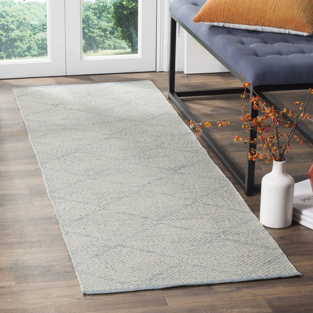 Safavieh Montauk 2'-3" x 11'-0" Rug in Light Blue