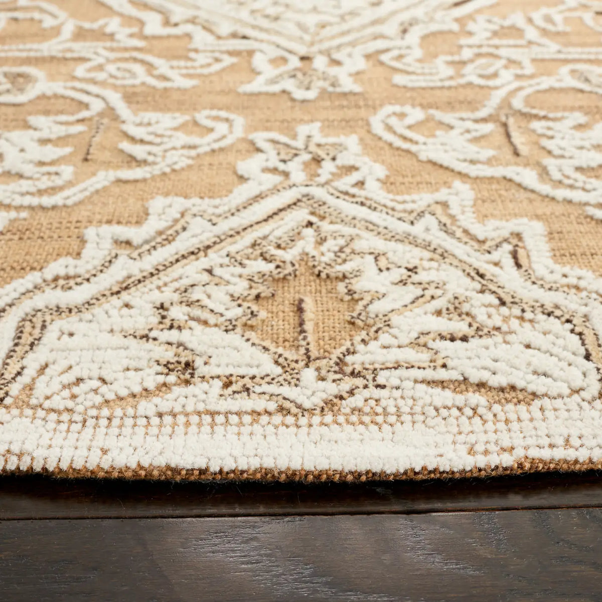 Safavieh Trace 6'-0" x 6'-0" Rug in Gold / Ivory
