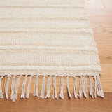 Safavieh Kilim 4'-0" x 6'-0" Rug in Natural / Ivory