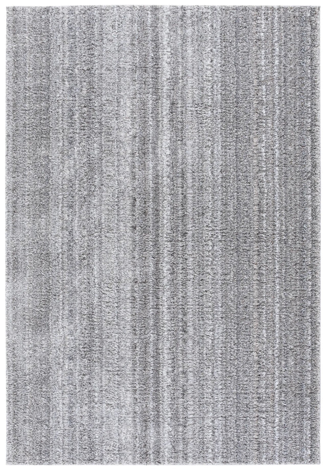 Safavieh Everett Shag 4'-0" x 6'-0" Rug in Grey / Beige