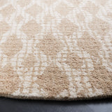 Safavieh Abstract 6'-0" x 6'-0" Rug in Beige / Ivory
