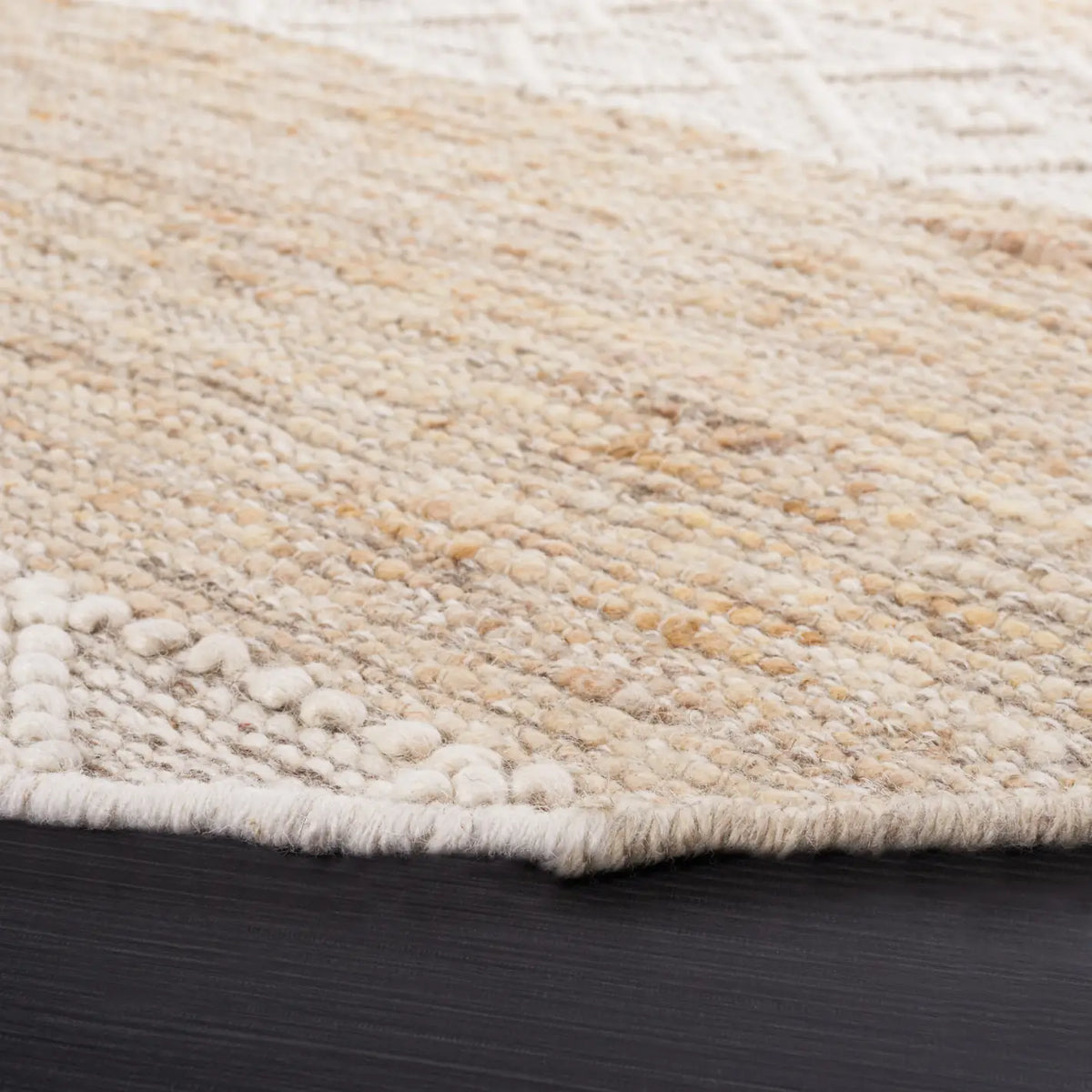 Safavieh Natura 6'-0" x 6'-0" Rug in Ivory / Beige