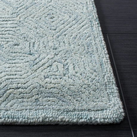 Safavieh Ikat 4'-0" x 6'-0" Rug in Aqua