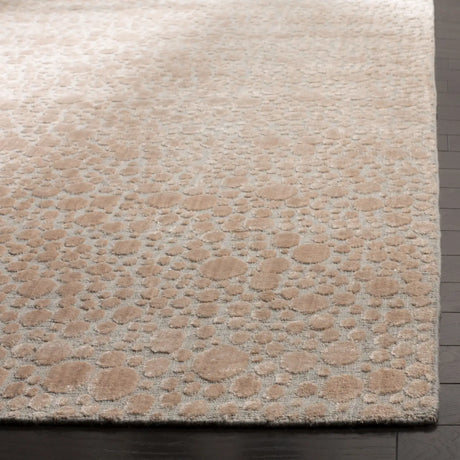 Safavieh Mirage 6'-0" x 9'-0" Rug in Beige / Silver