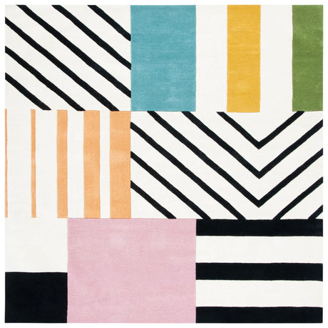 Safavieh Fifth Avenue 7'-0" x 7'-0" Rug in Ivory / Black