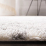 Safavieh Parma Shag 4'-0" x 6'-0" Rug in Cream / Grey