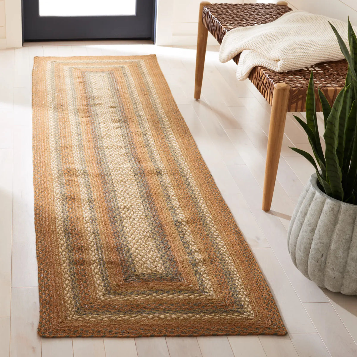 Safavieh Braided 2'-3" x 8'-0" Rug in Ivory / Green