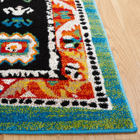 Safavieh Vintage Hamadan 4'-0" x 6'-0" Rug in Green / Black