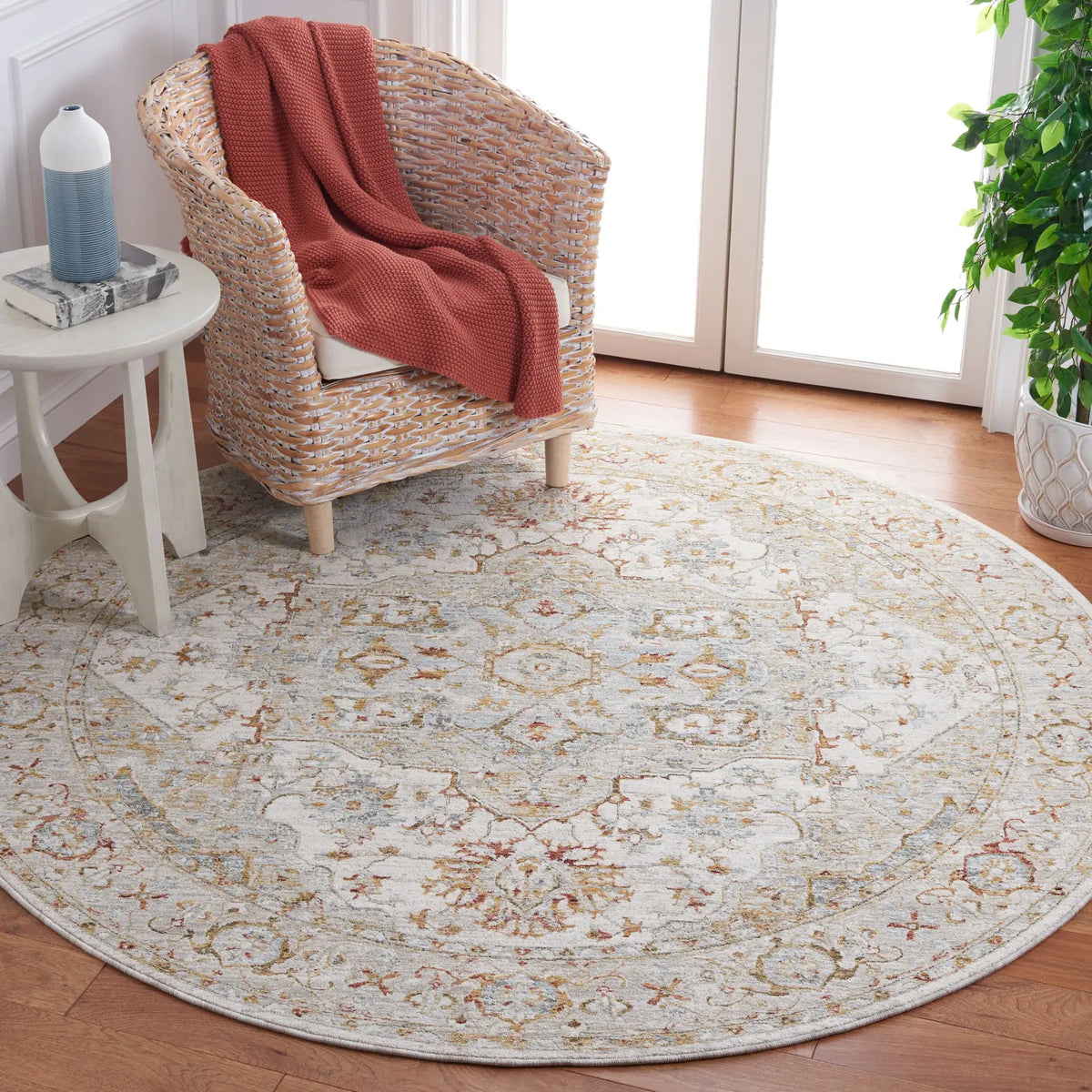 Safavieh Hamilton 6'-7" x 6'-7" Rug in Ivory / Blue