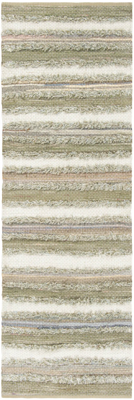 Safavieh Montauk 2'-3" x 8'-0" Rug in Beige / Multi