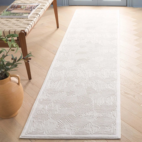 Safavieh Prestige 2'-0" x 7'-0" Rug in Ivory / Beige