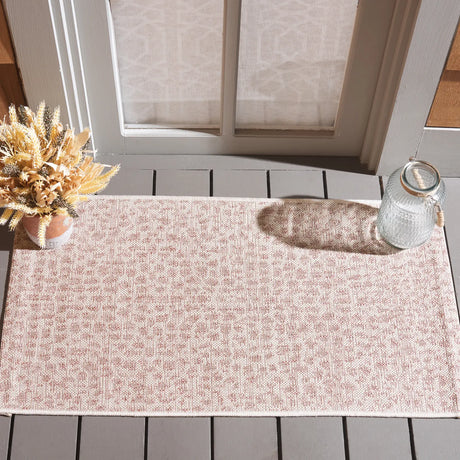 Safavieh Courtyard 2'-0" x 3'-7" Rug in Ivory / Blush Pink