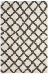 Safavieh Sgd-Dallas Shag 4'-0" x 6'-0" Rug in Ivory / Dark Grey