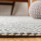 Safavieh Marbella 4'-0" x 6'-0" Rug in Charcoal / Ivory