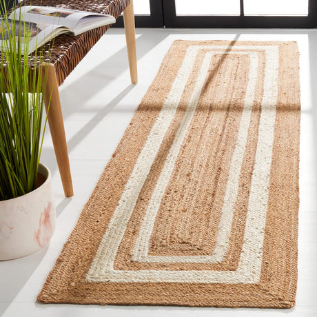 Safavieh Natural Fiber 2'-3" x 8'-0" Rug in Ivory / Natural