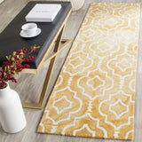 Safavieh Dip Dye 2'-3" x 8'-0" Rug in Gold / Ivory