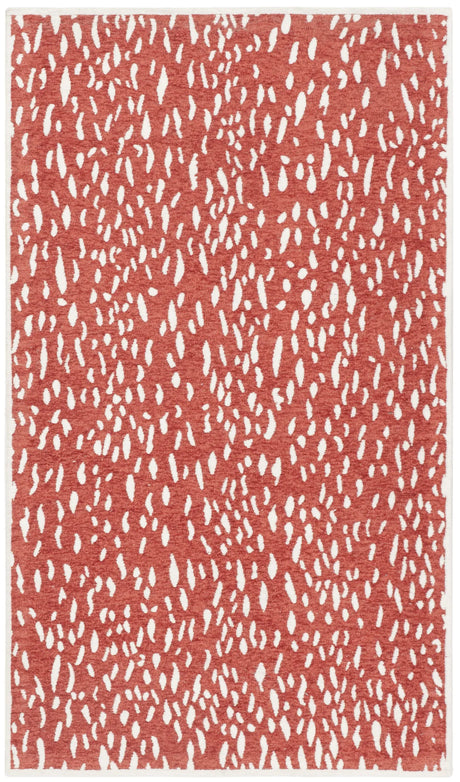 Safavieh Marbella 2'-3" x 4'-0" Rug in Red / Ivory
