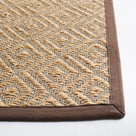 Safavieh Natural Fiber 4'-0" x 6'-0" Rug in Natural / Brown
