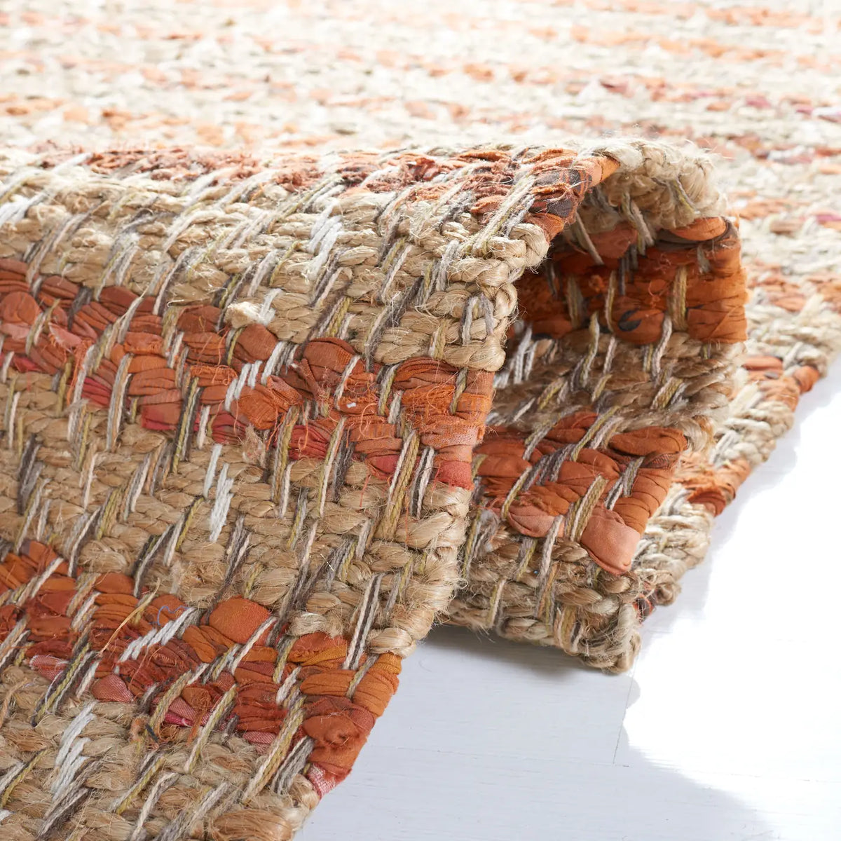 Safavieh Cape Cod 4'-0" x 6'-0" Rug in Orange / Natural
